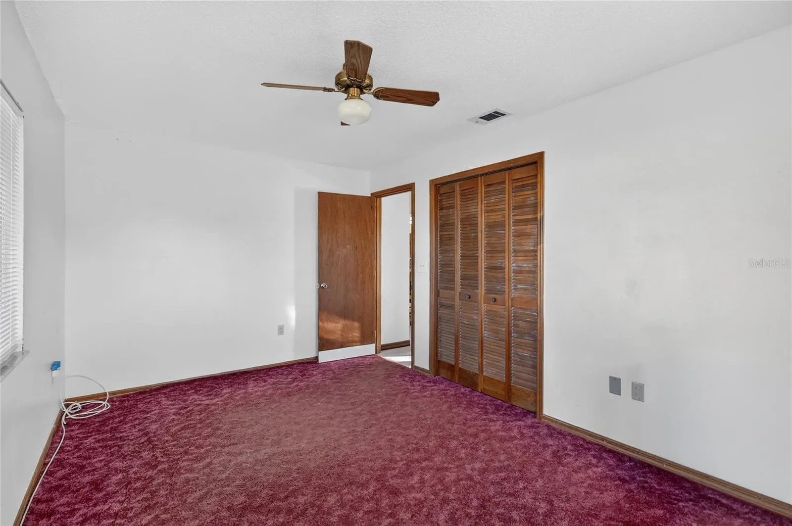 816 ALPINE CT