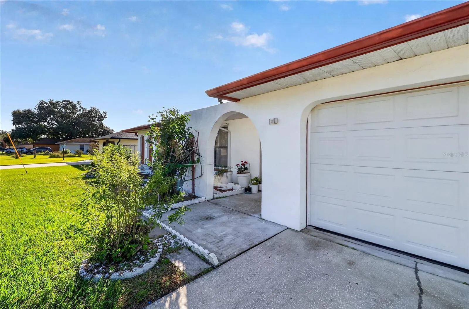 816 ALPINE CT