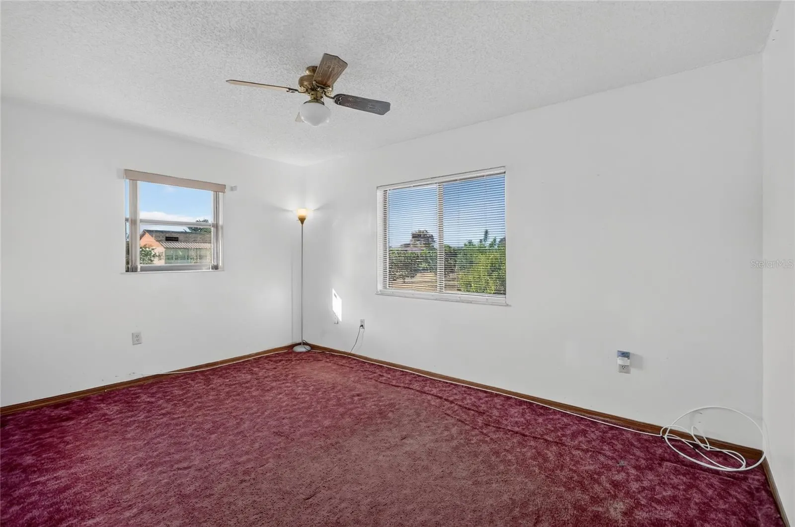 816 ALPINE CT