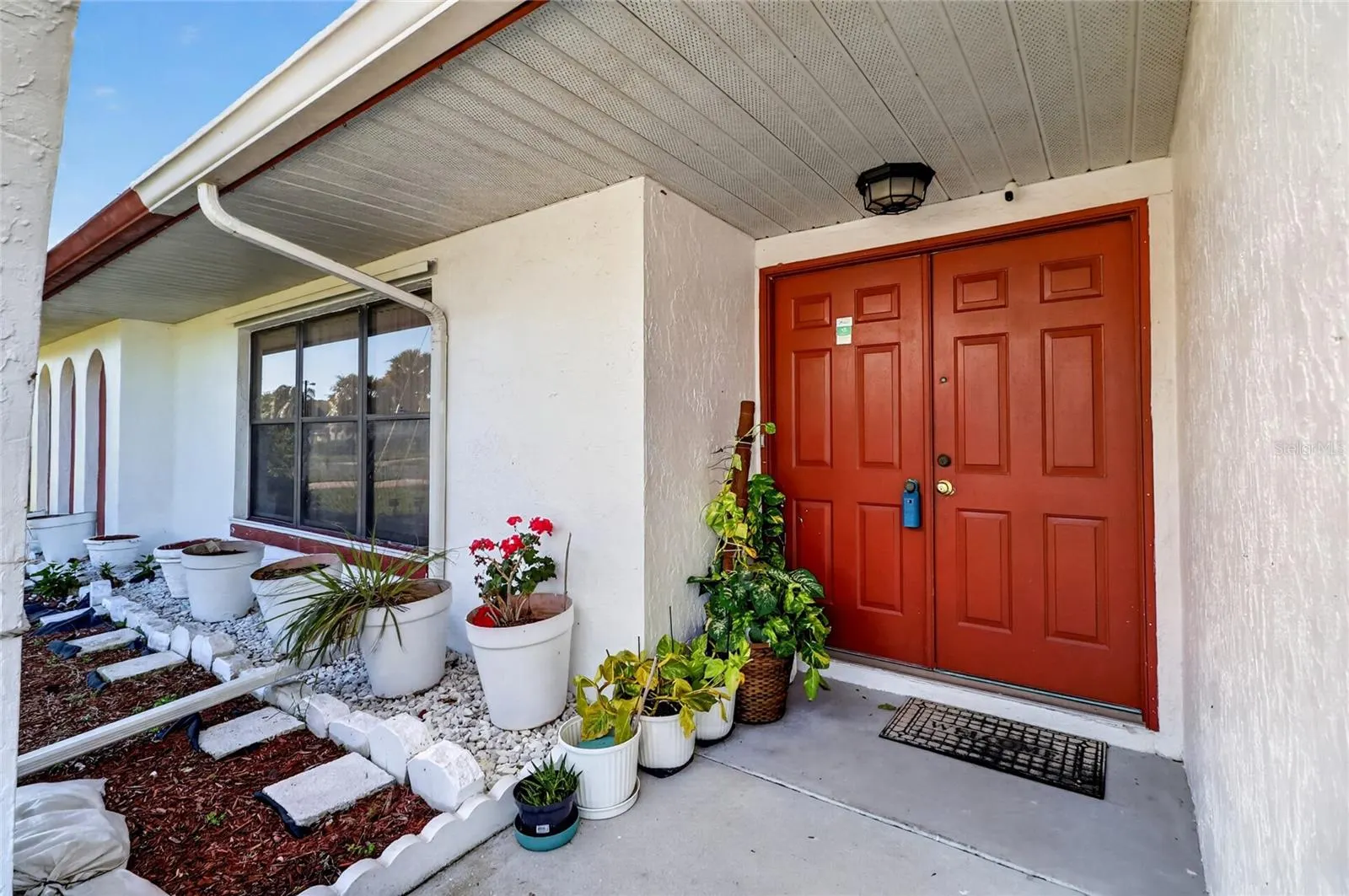 816 ALPINE CT