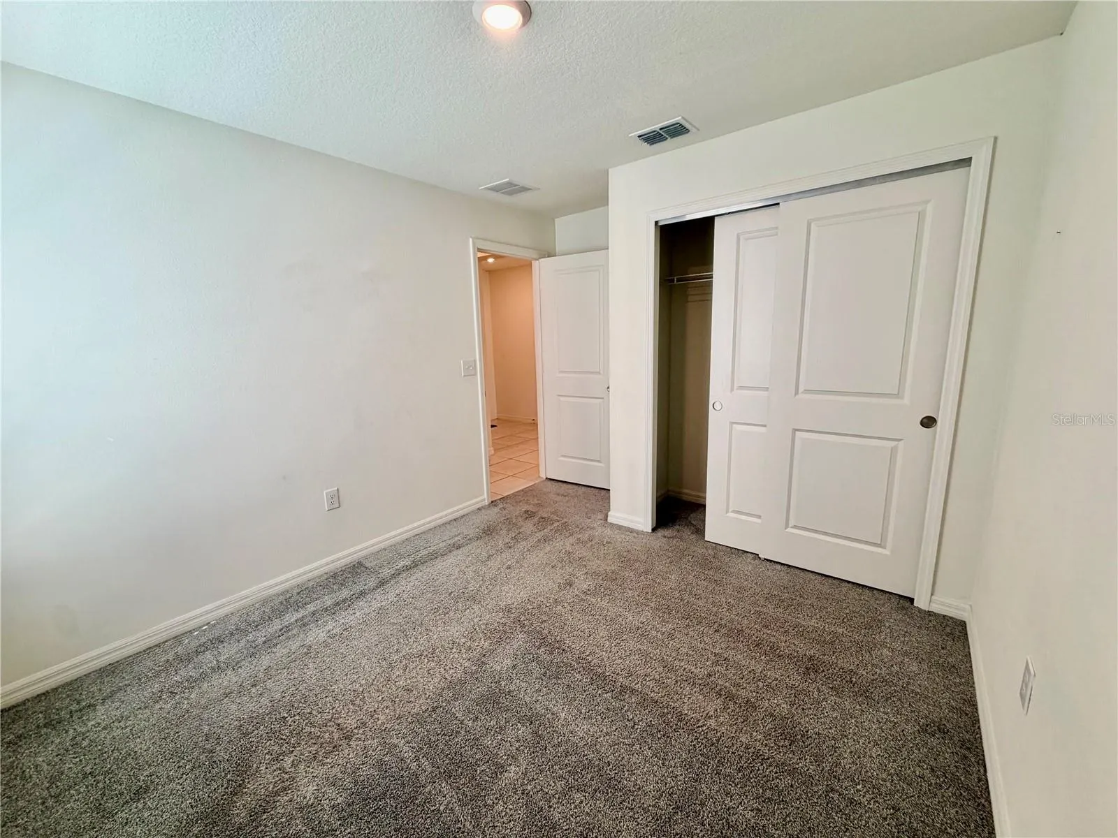 240 SUMMERLIN LOOP