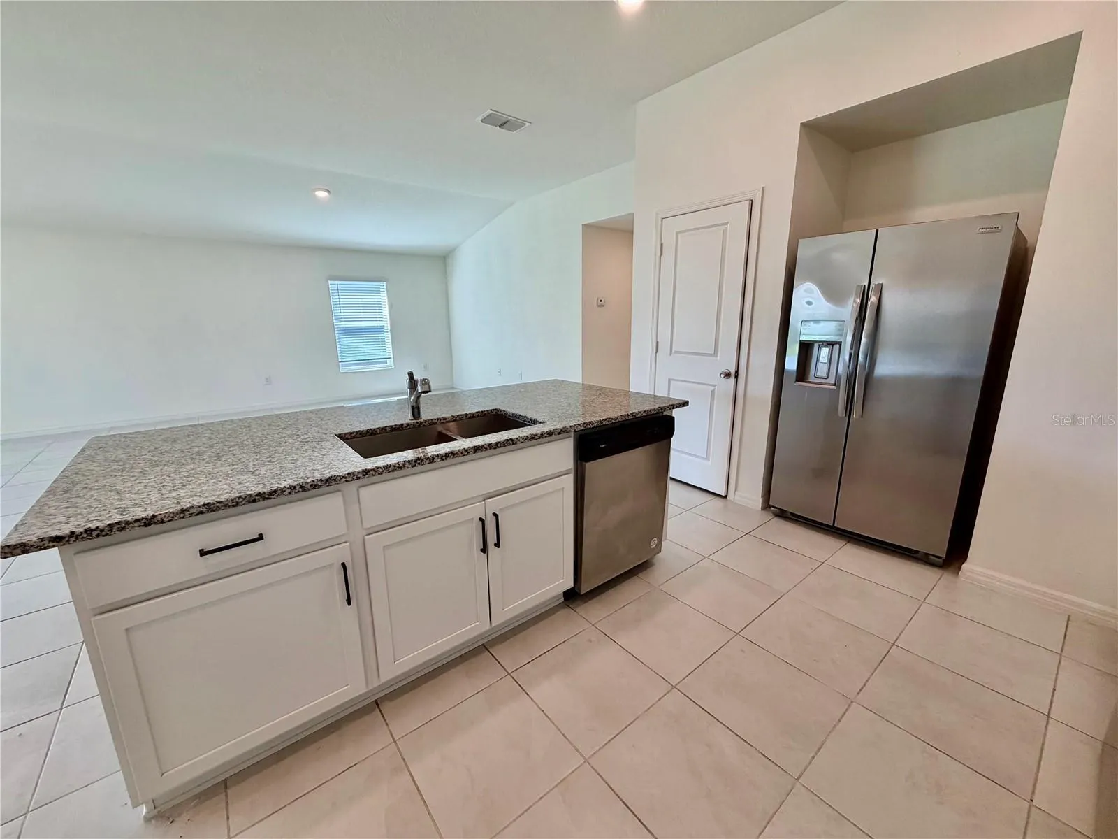 240 SUMMERLIN LOOP