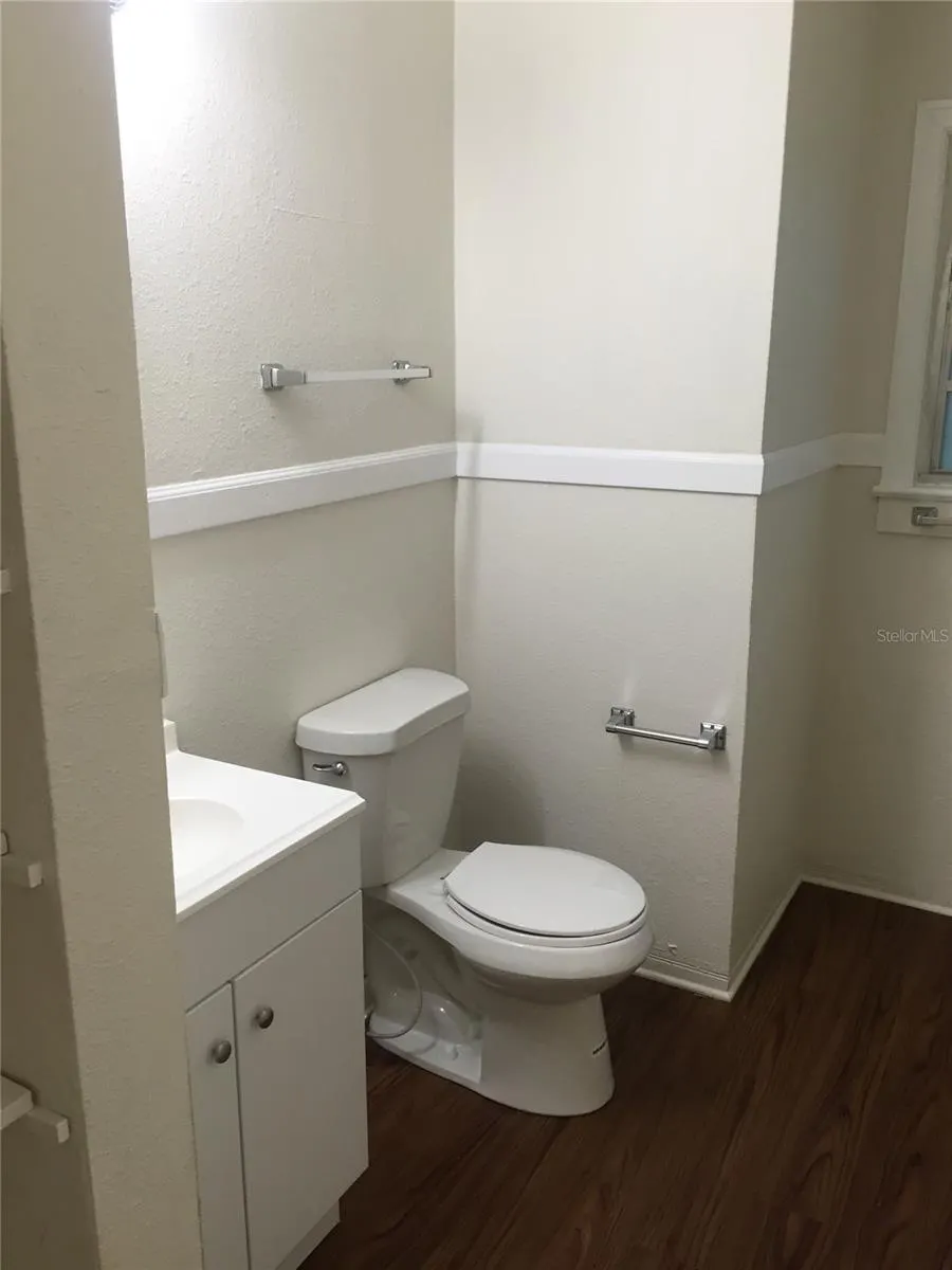 124 BASSEDENA CIR S