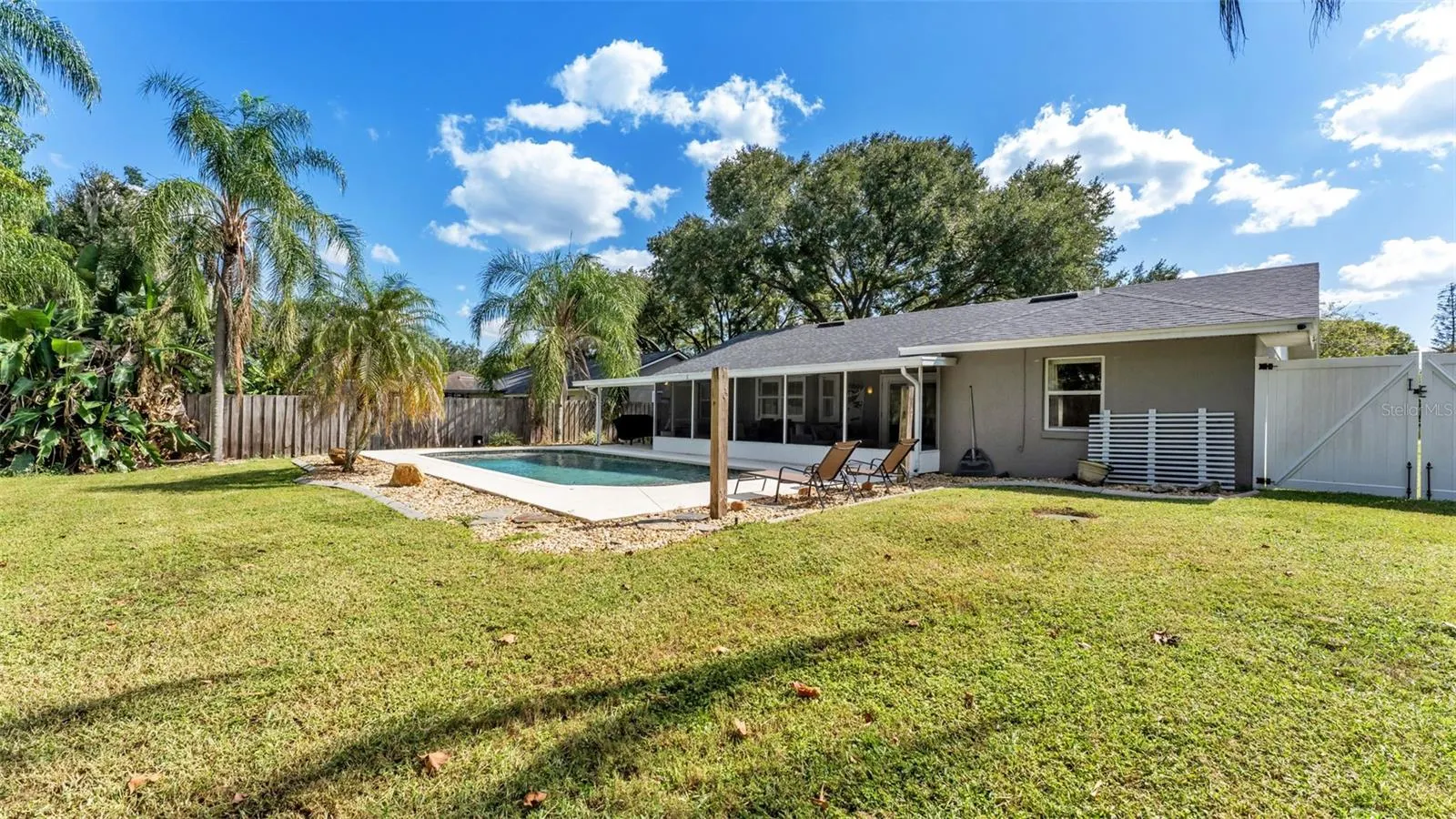 2314 EASTMEADOWS CT