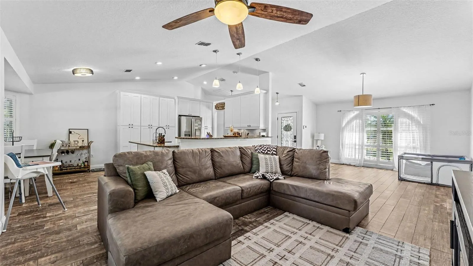 2314 EASTMEADOWS CT