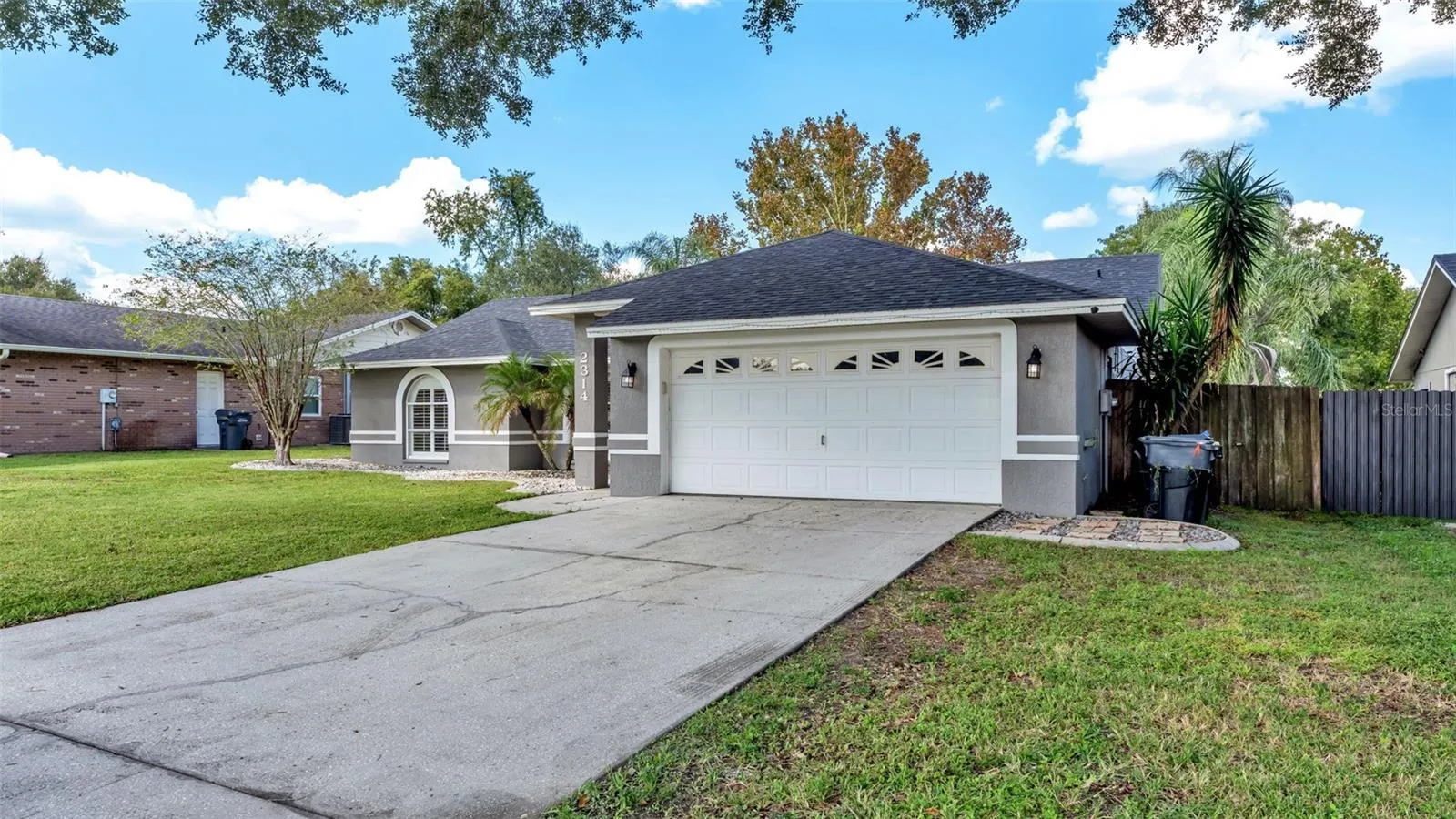 2314 EASTMEADOWS CT