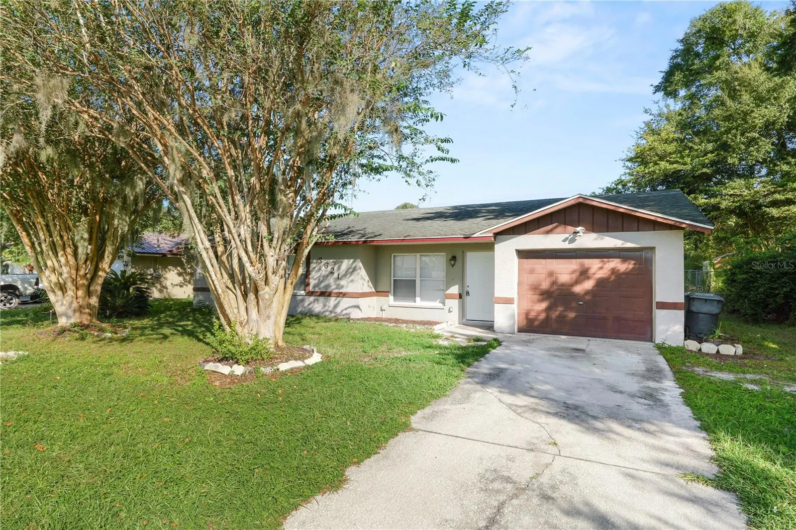 3621 WAYNE RD