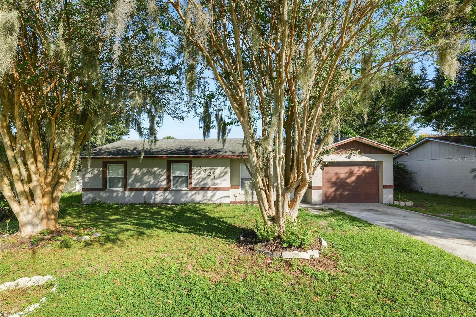 3621 WAYNE RD