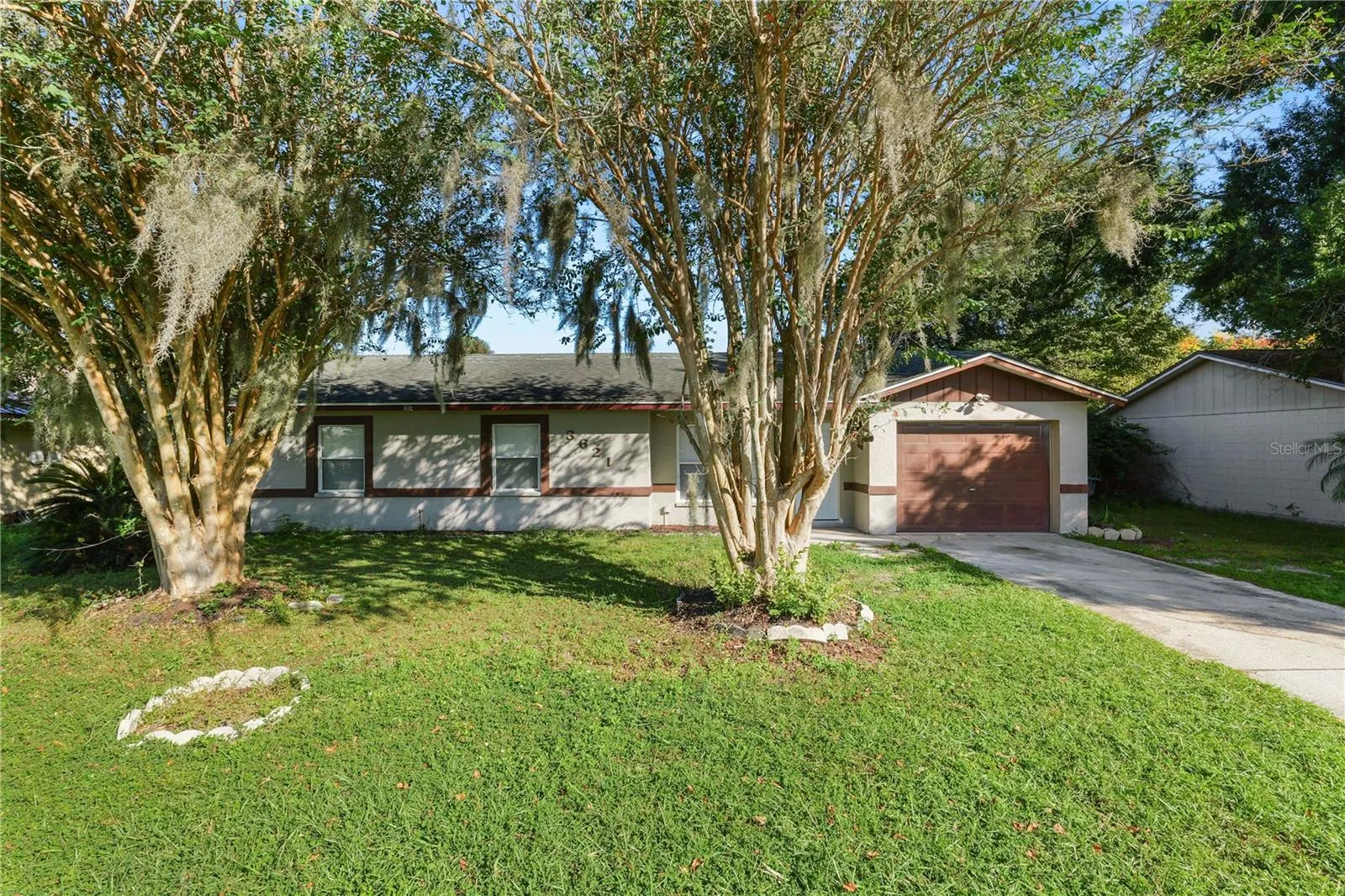 3621 WAYNE RD