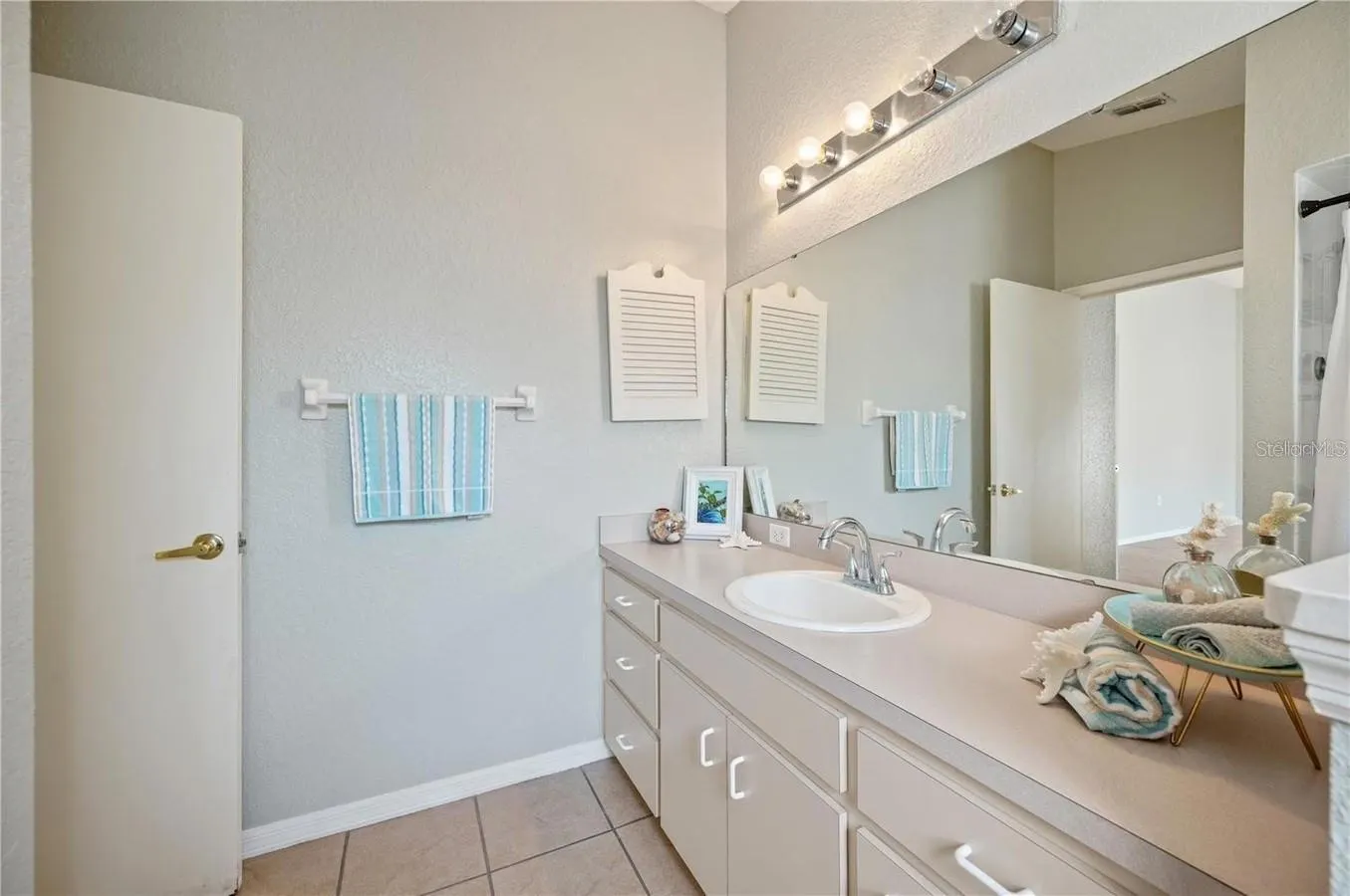 2671 PINE BRUSH DR