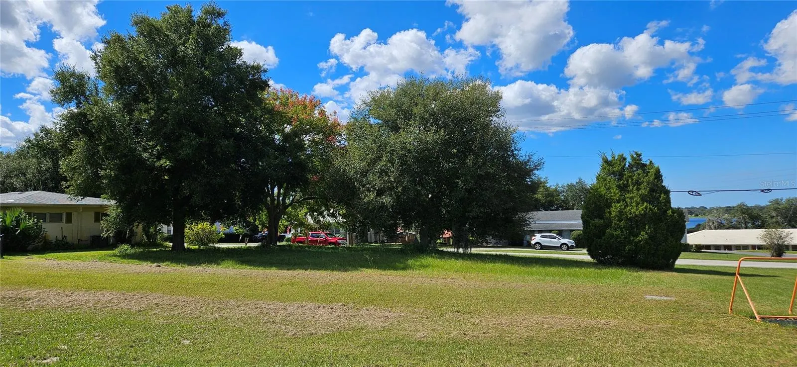 LAKESHORE BLVD