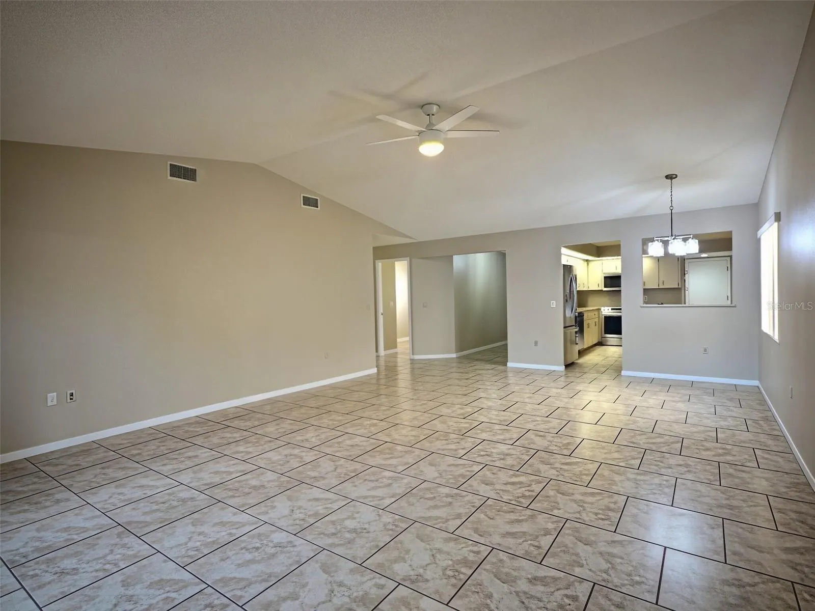 4446 GLENNS LNDG