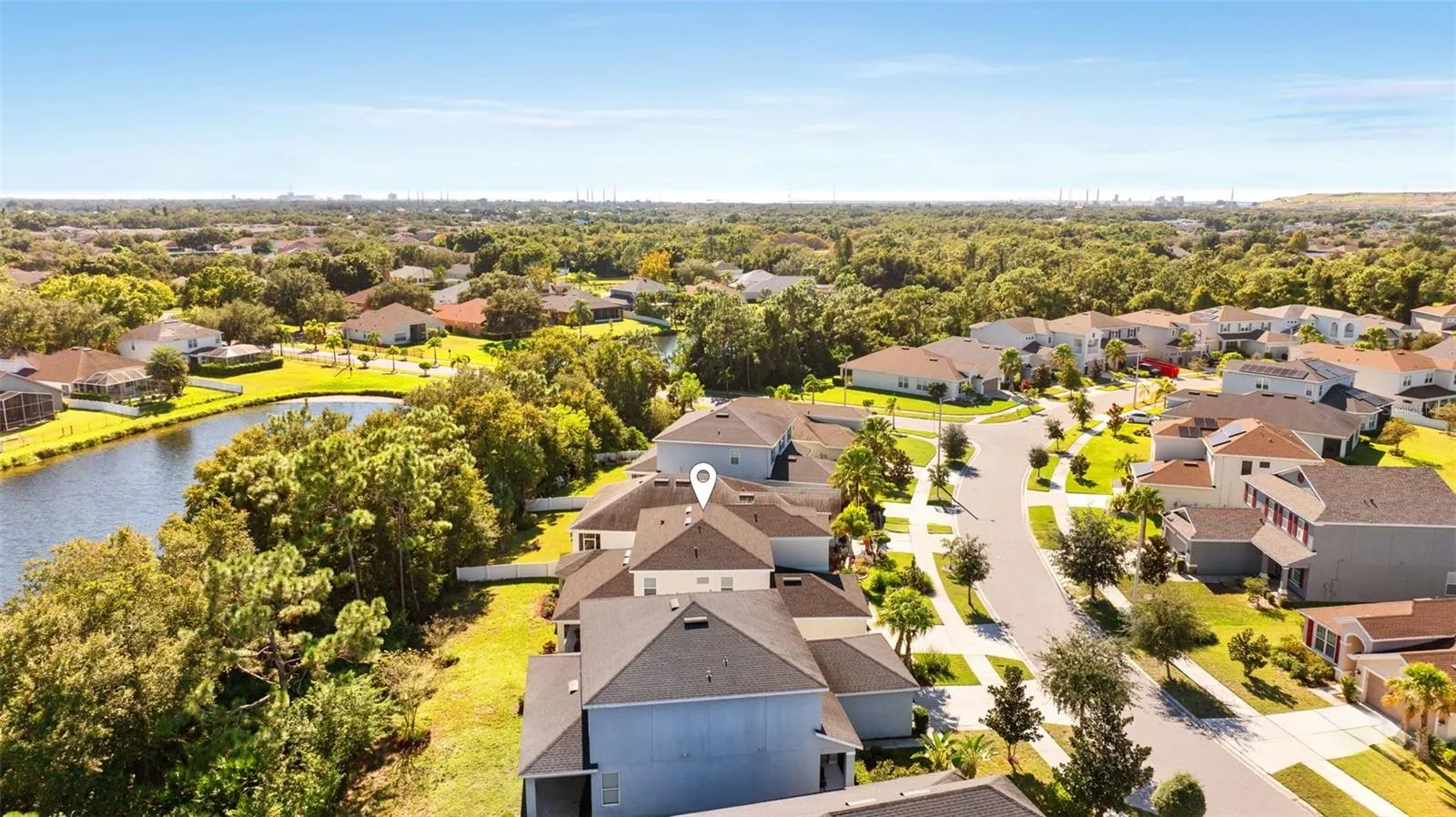 9009 SPRUCE CREEK CIR