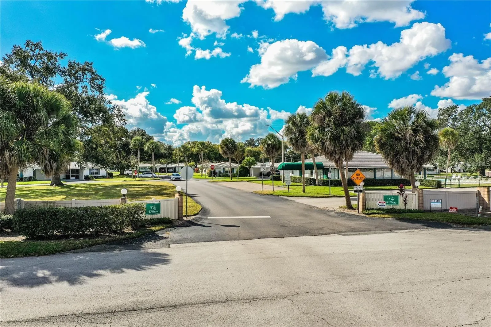 501 CAMEO DR