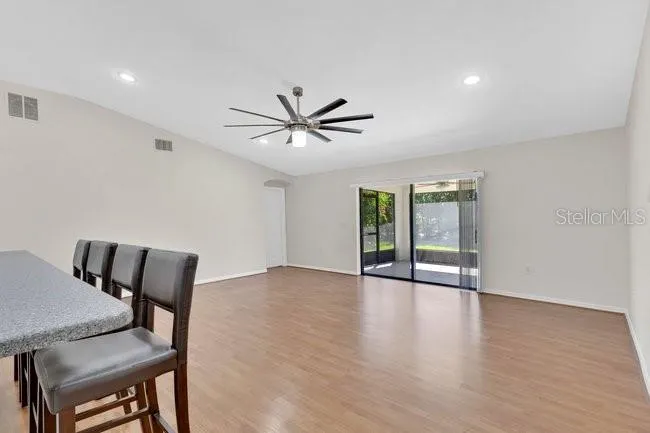 501 LAKE VILLA WAY