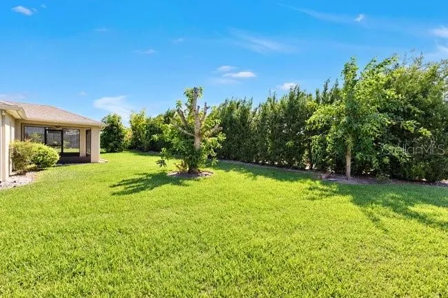 501 LAKE VILLA WAY