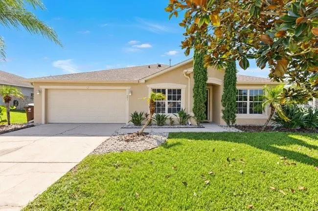 501 LAKE VILLA WAY