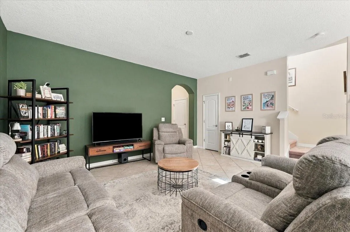 6416 SEDGEFORD DR