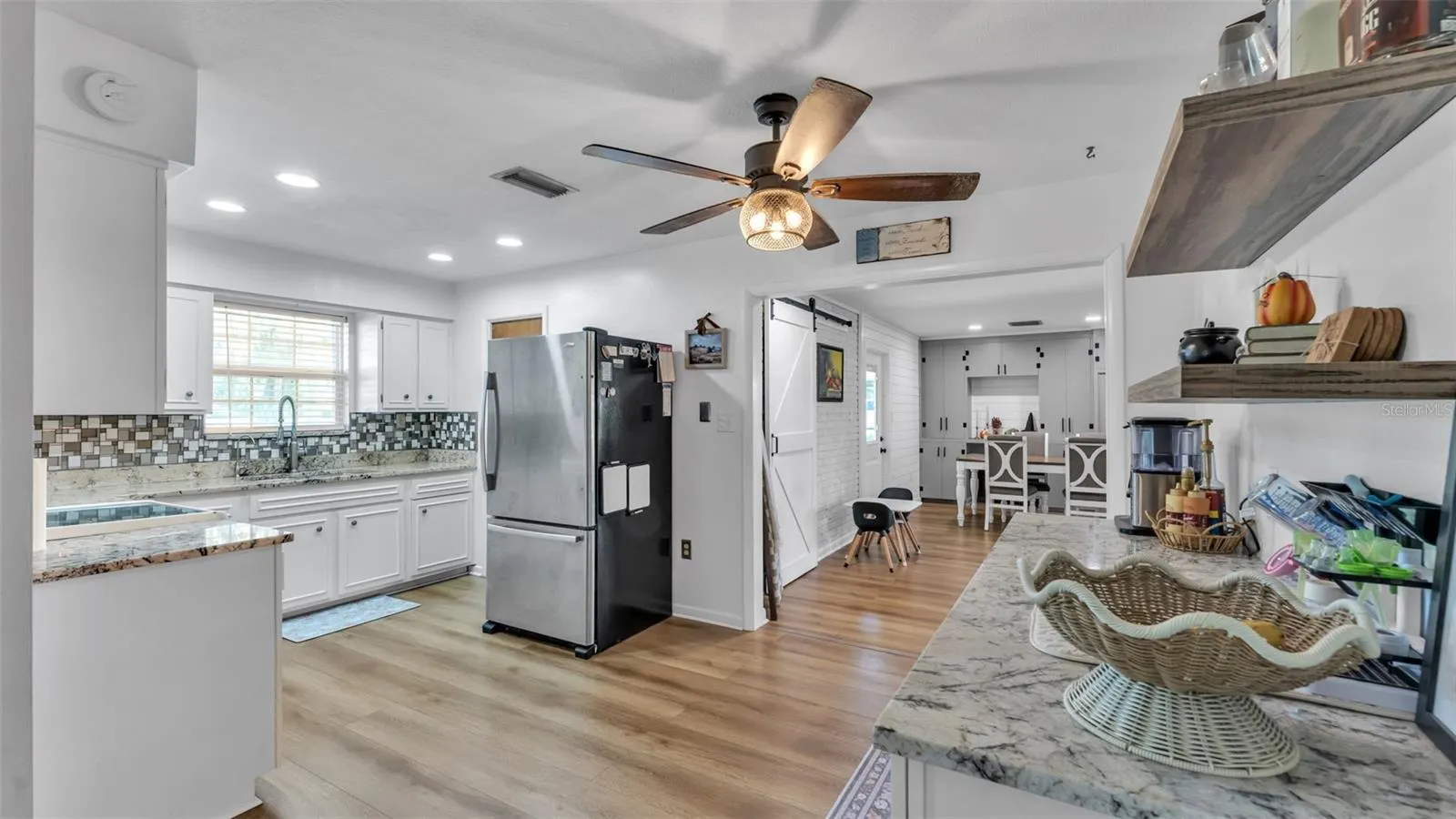 455 LYLE PARKWAY