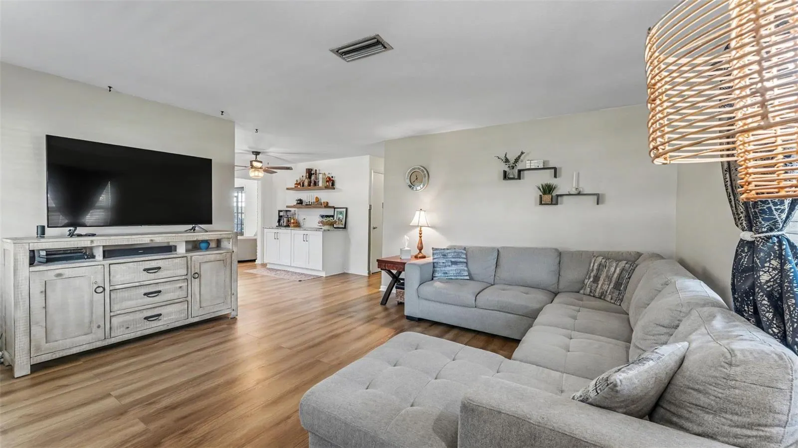 455 LYLE PARKWAY