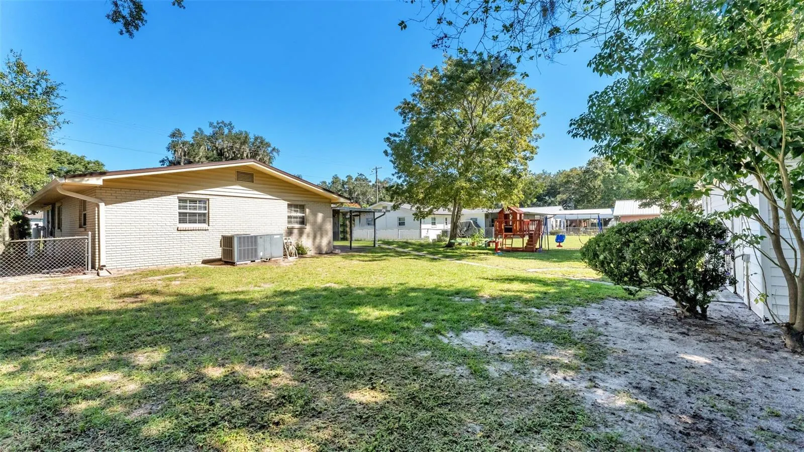 455 LYLE PARKWAY