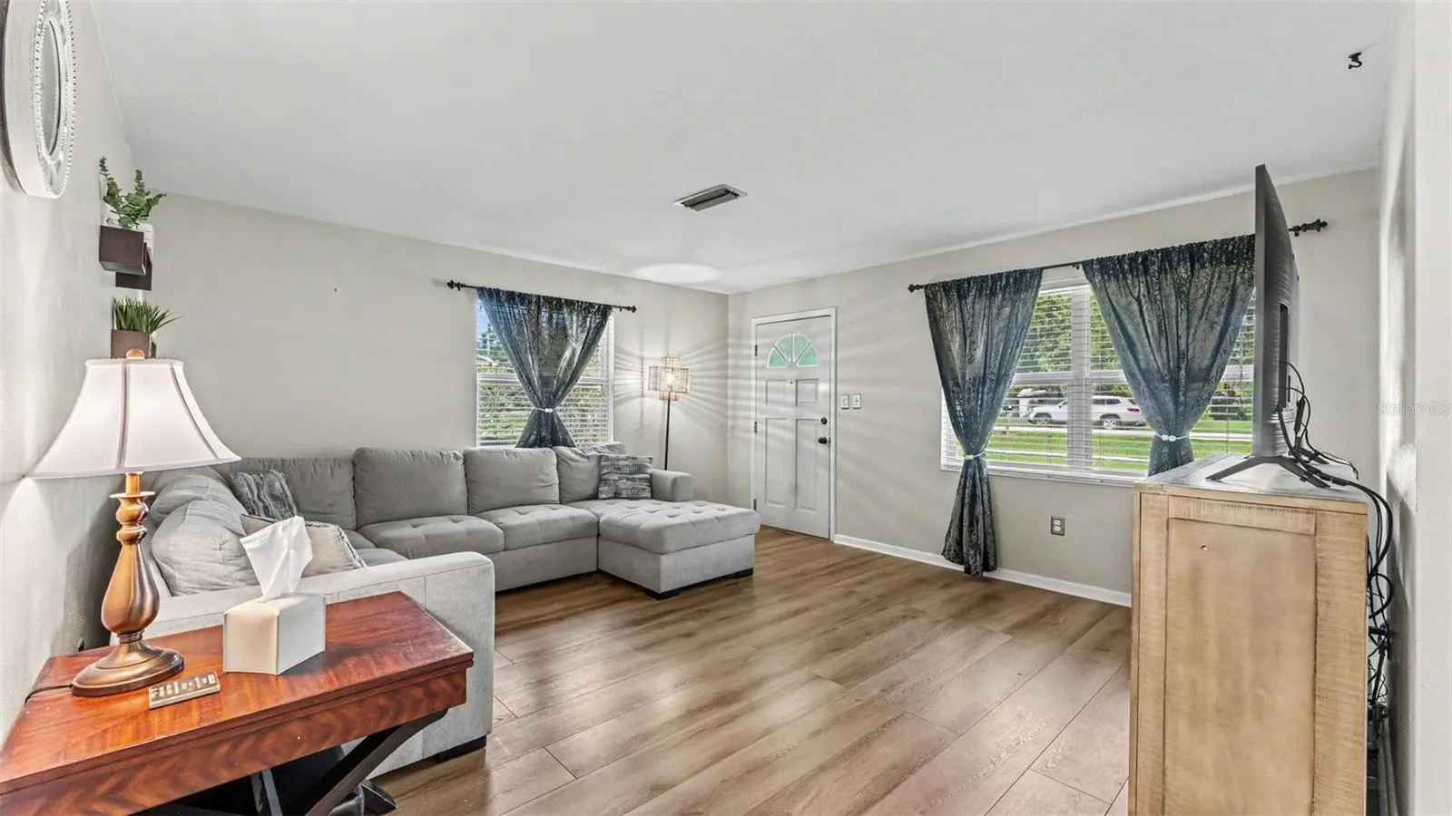 455 LYLE PARKWAY