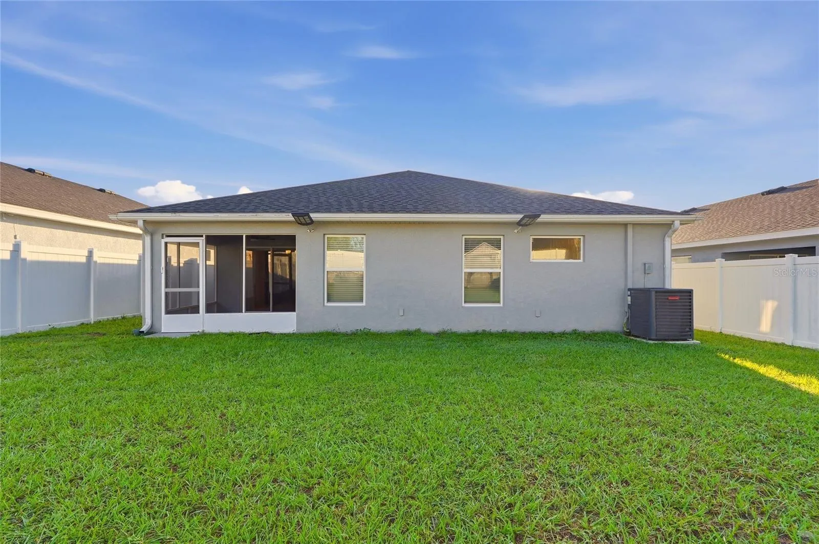 1036 ARUBA AVE