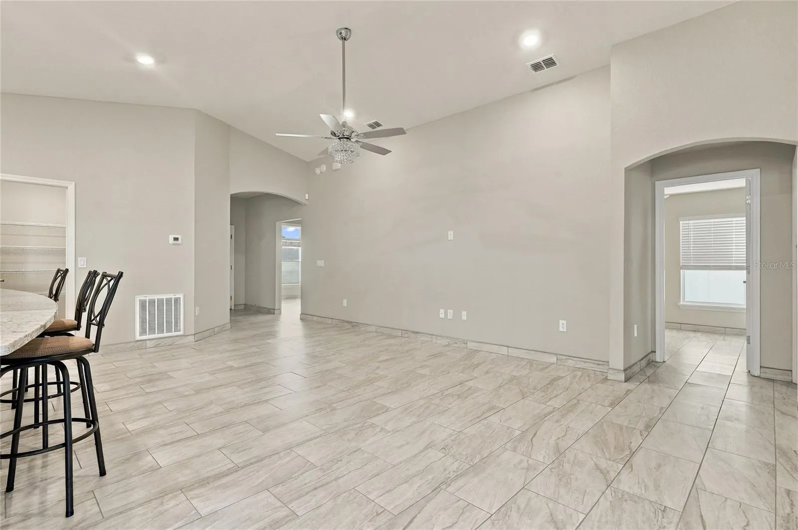 1036 ARUBA AVE