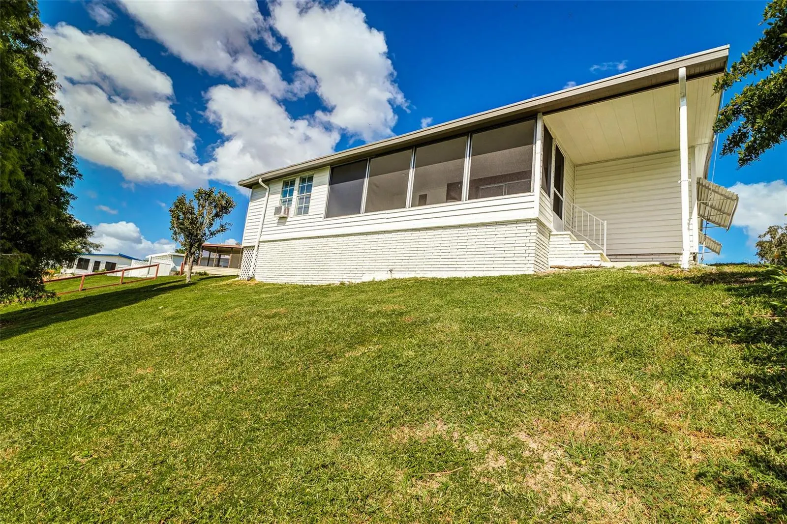 2055 S FLORAL AVE #306 #306