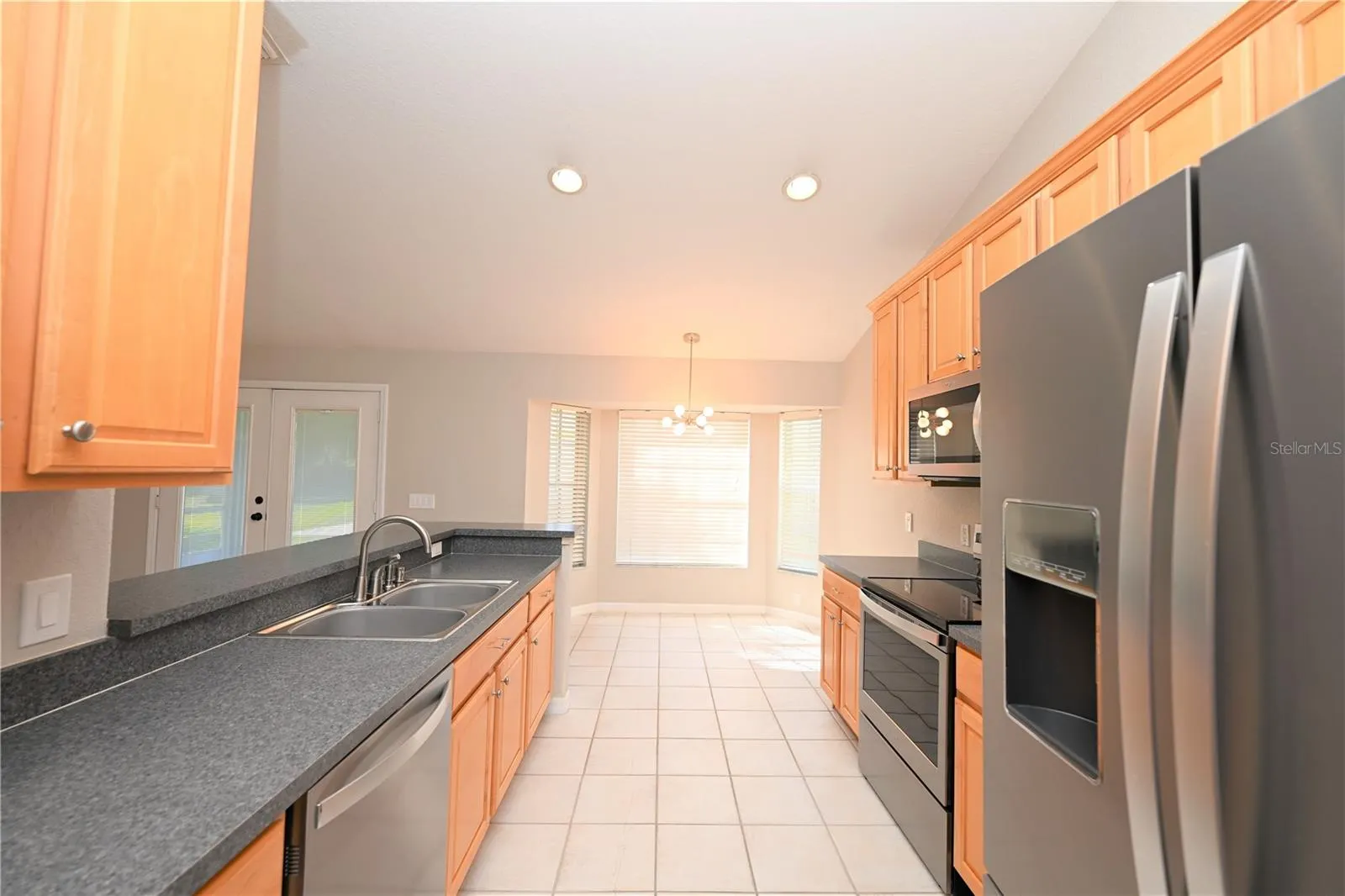 3518 REMINGTON OAKS WAY