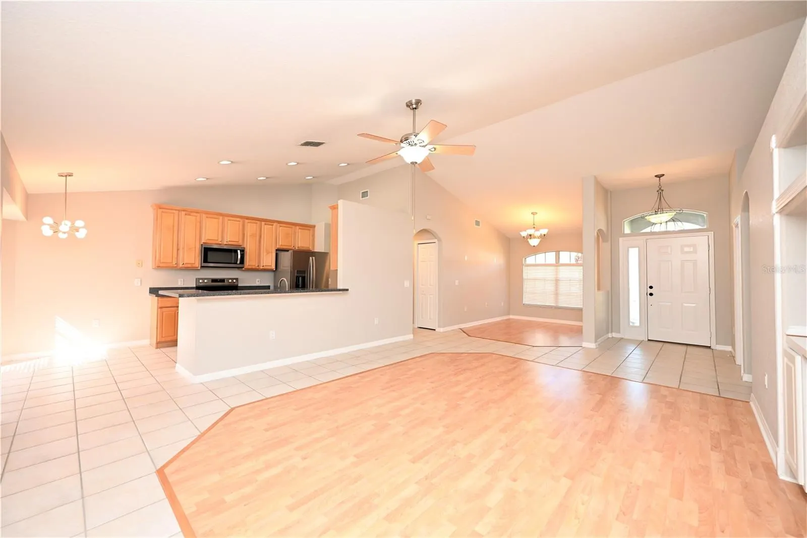 3518 REMINGTON OAKS WAY