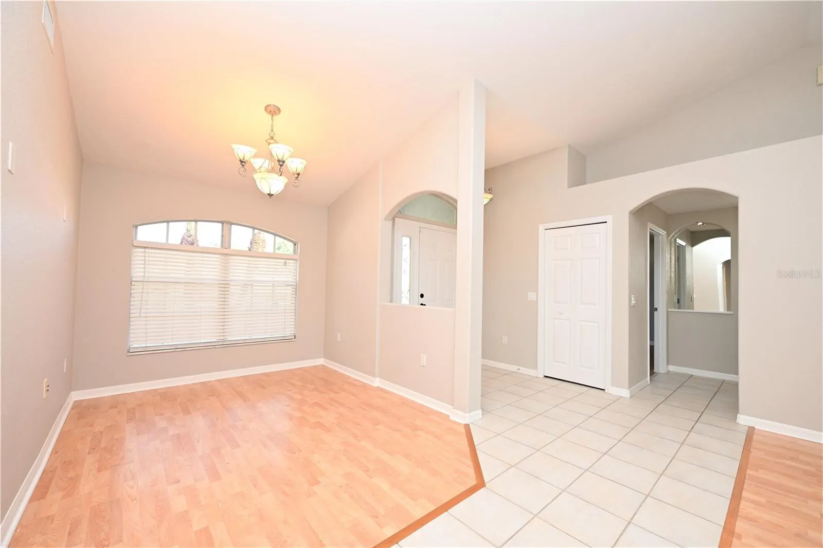 3518 REMINGTON OAKS WAY