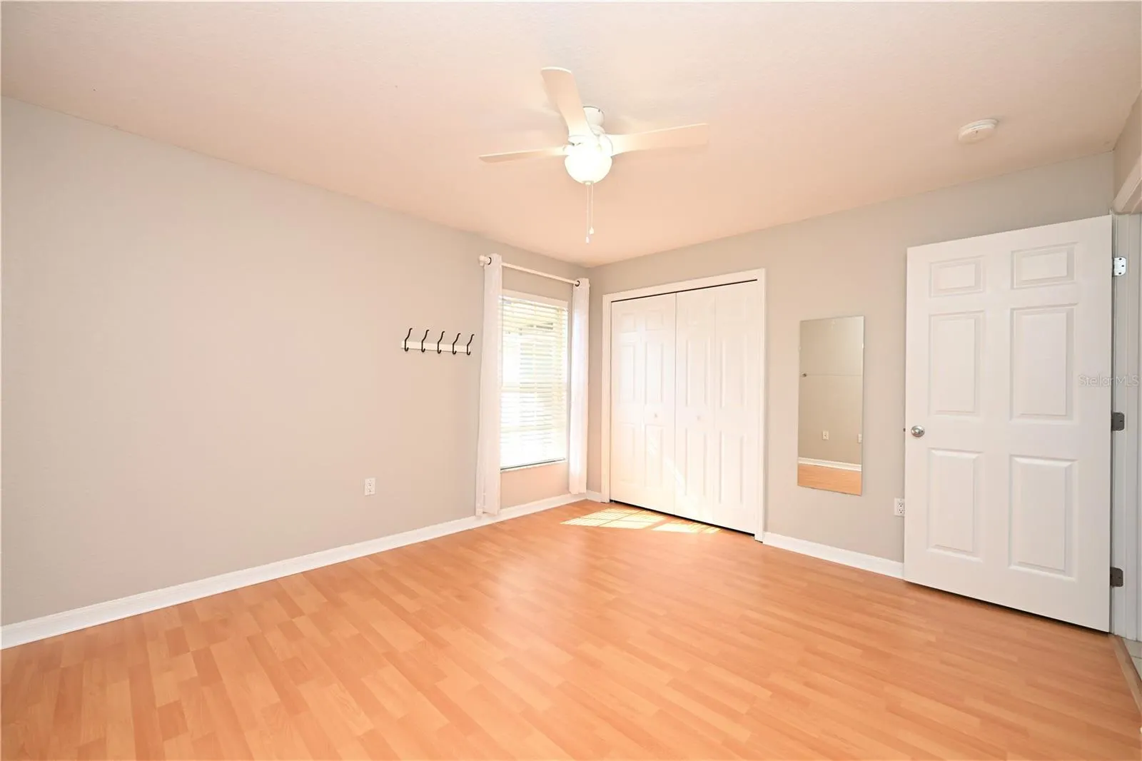 3518 REMINGTON OAKS WAY