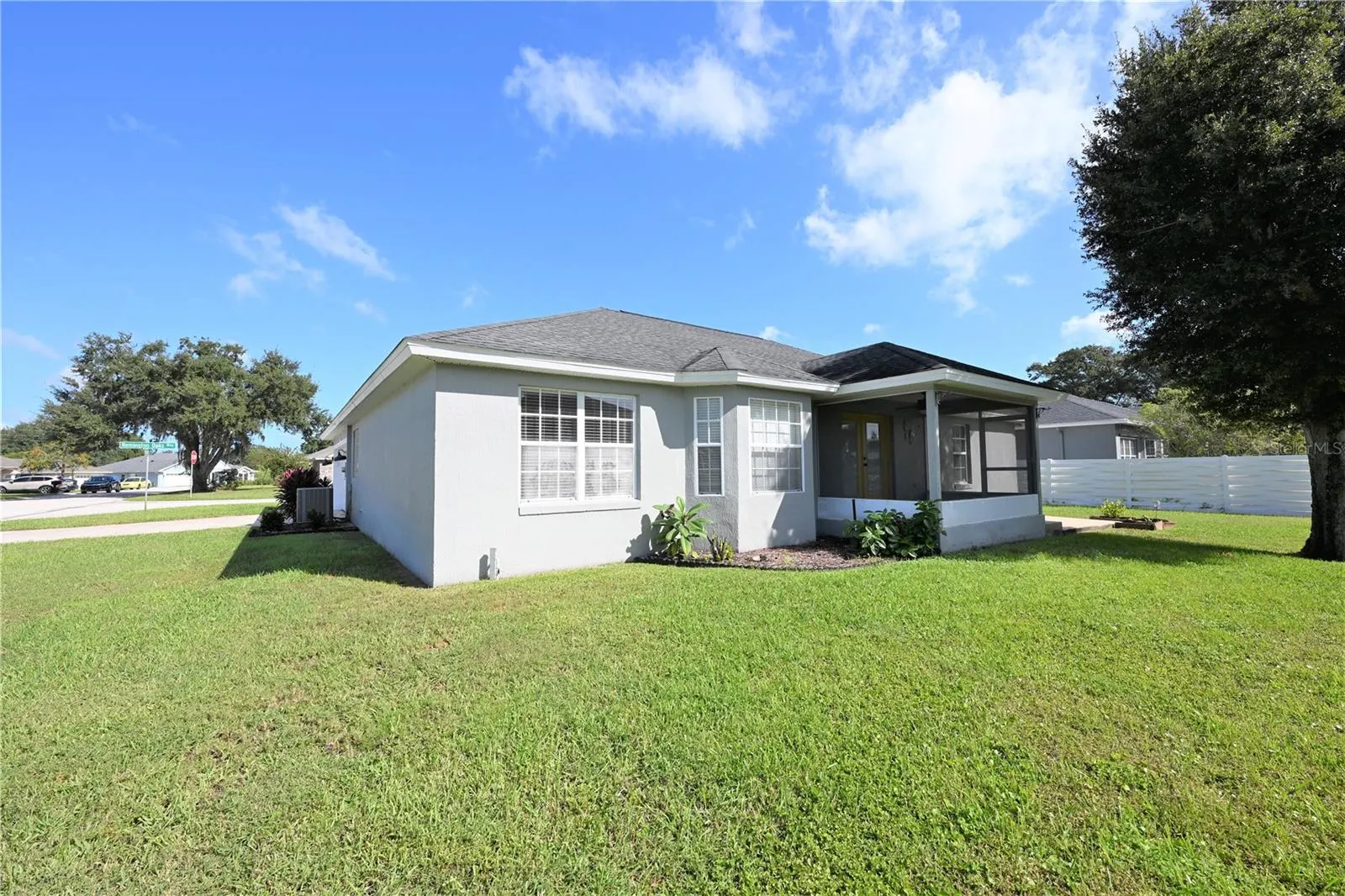 3518 REMINGTON OAKS WAY