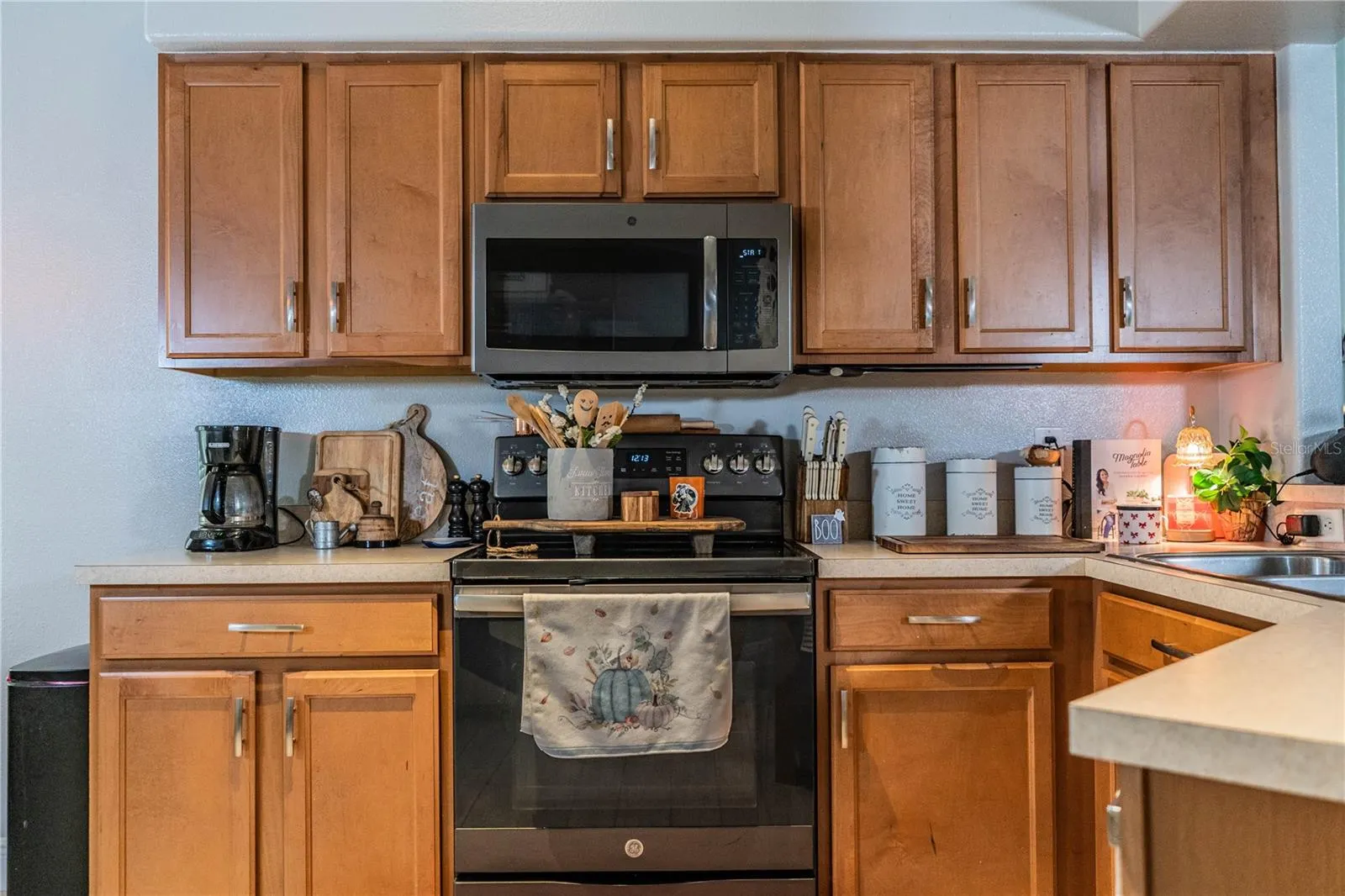 816 BARRISTER DR