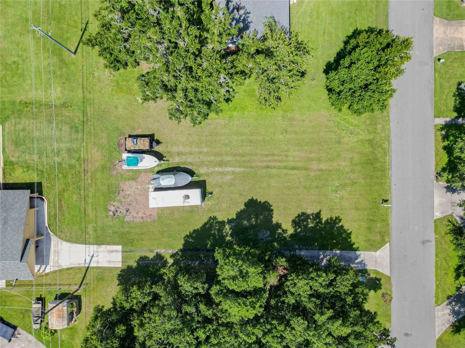 913 CRESTVIEW DR