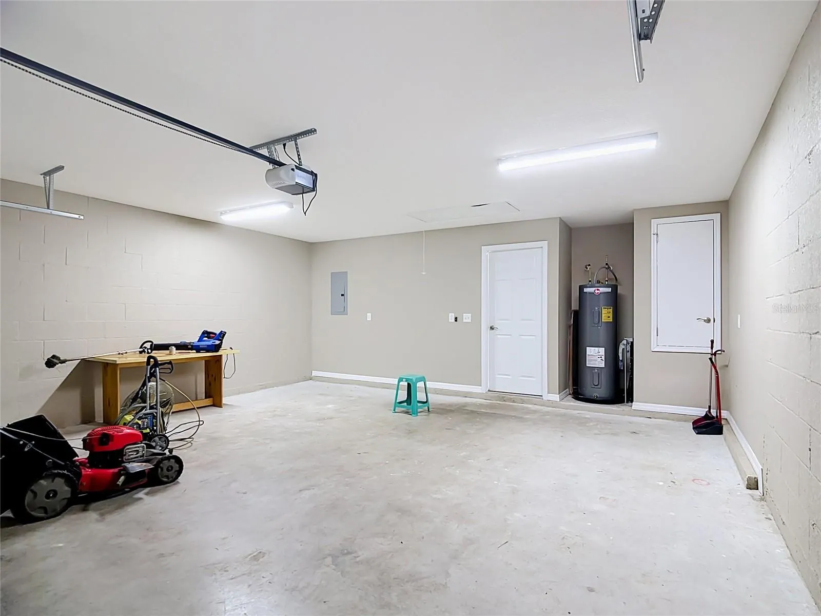 315 WALNUT ST