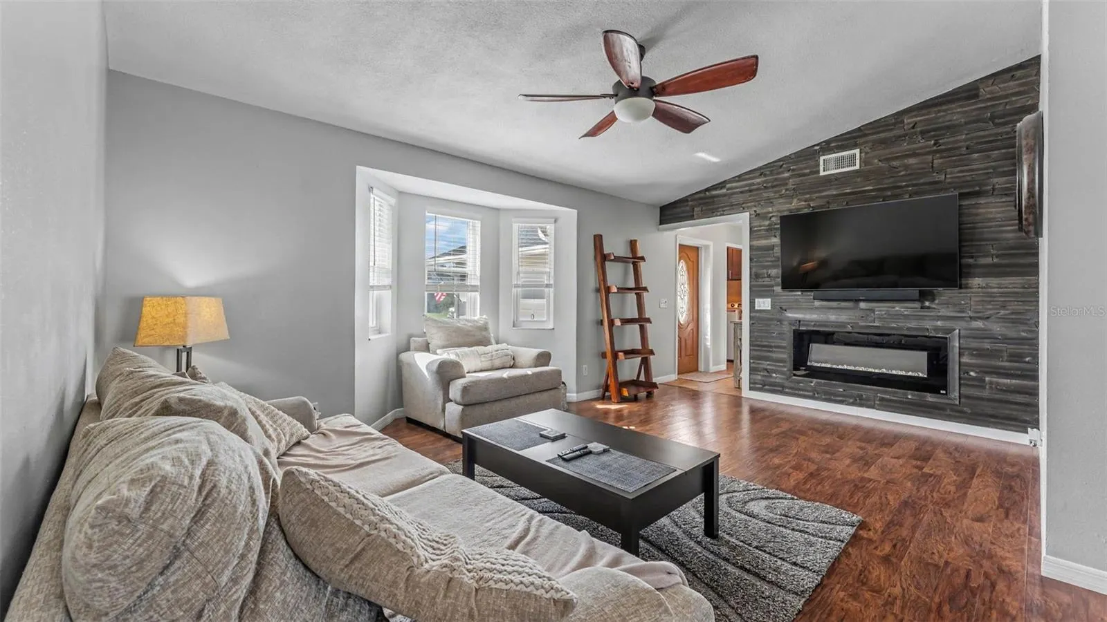 744 SCOTT LAKE VLG N