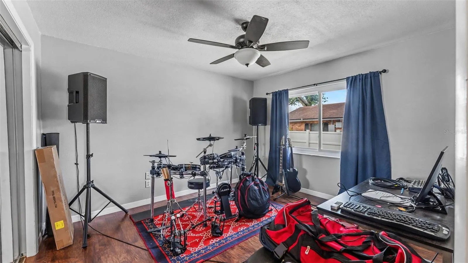 744 SCOTT LAKE VLG N