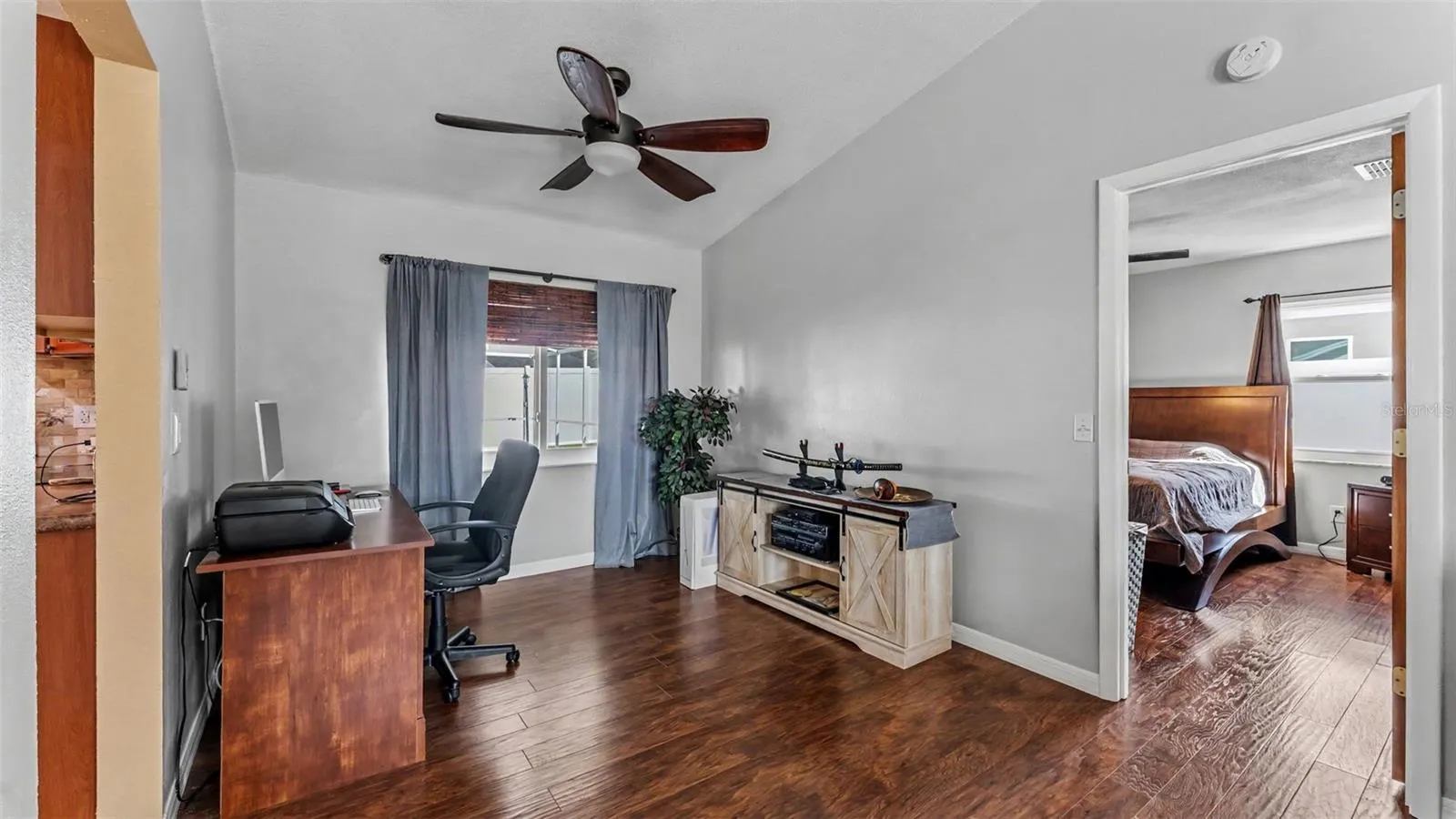 744 SCOTT LAKE VLG N