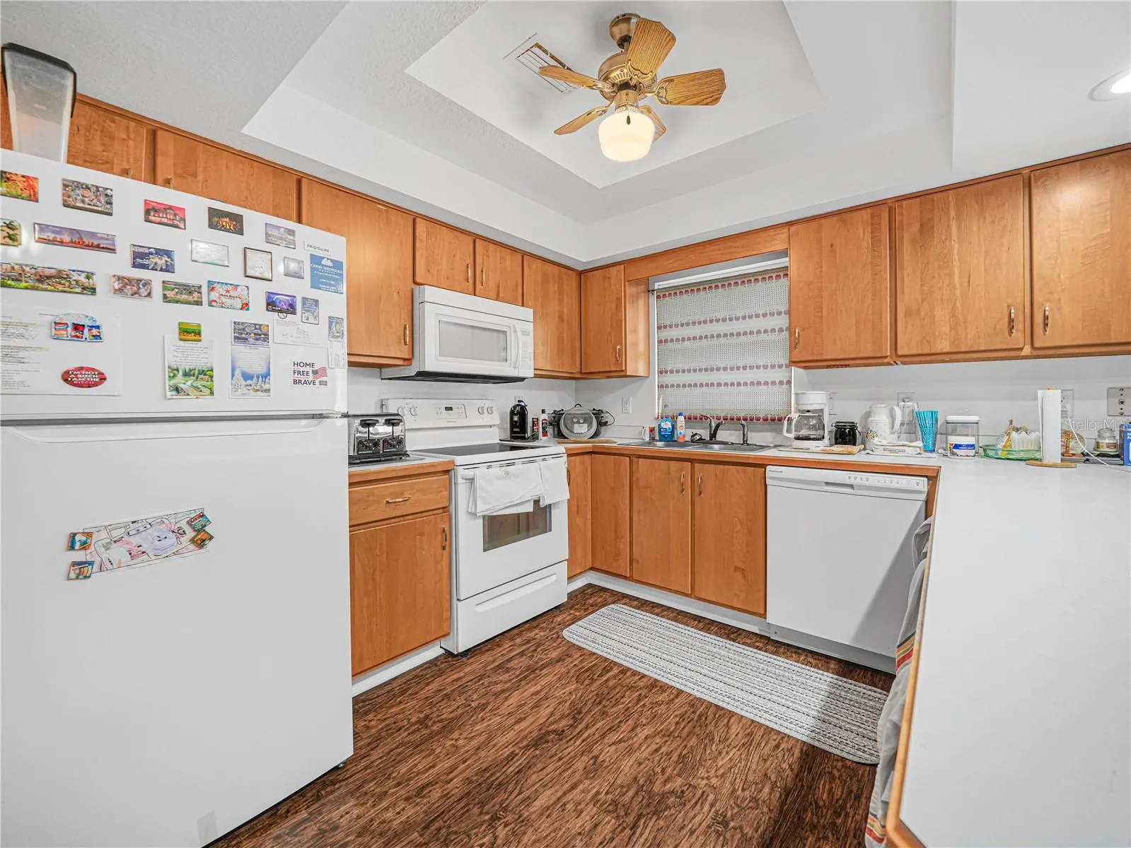 165 W PEARL ST