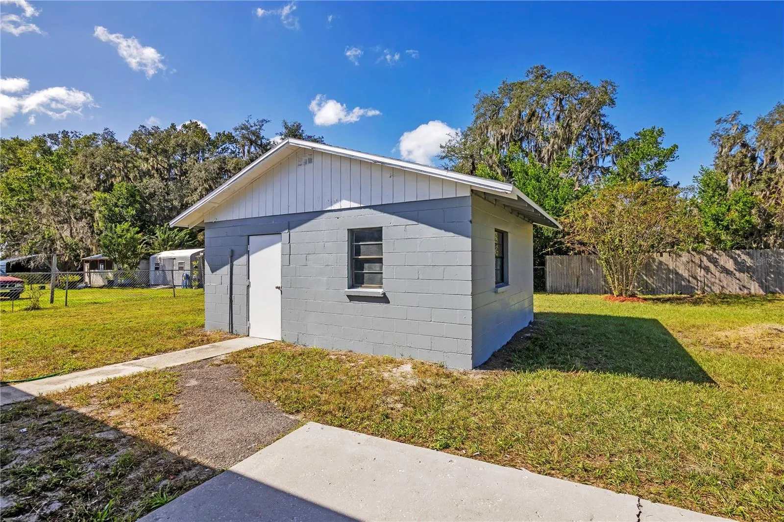 5926 CRAFTON DR
