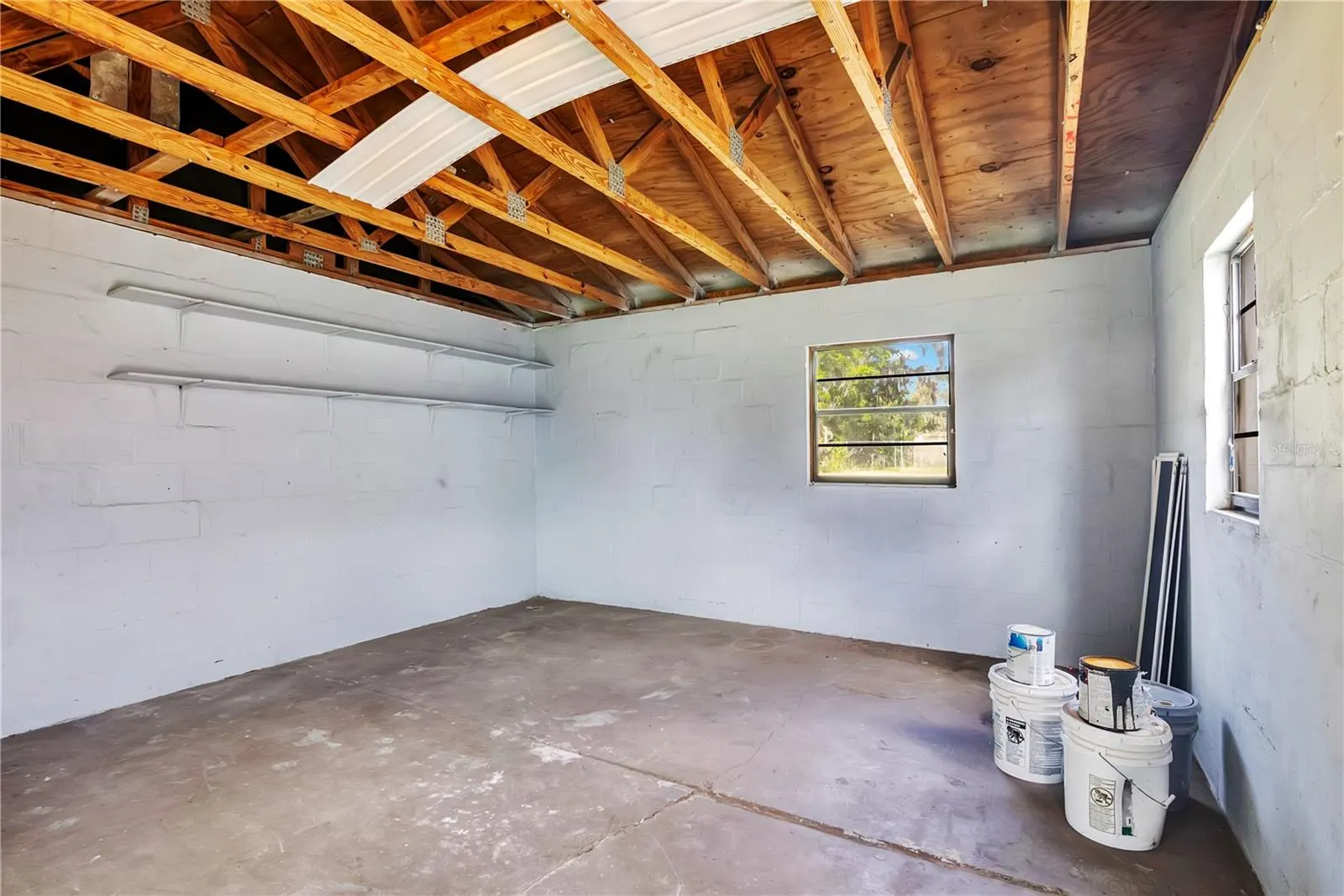 5926 CRAFTON DR