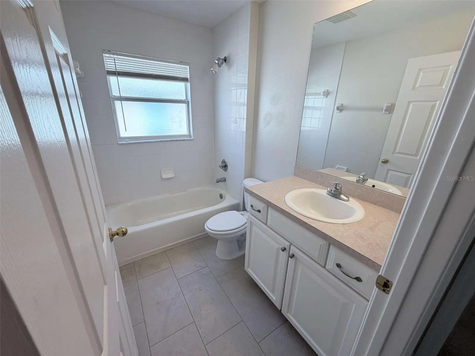 3865 OSPREY POINTE CIR