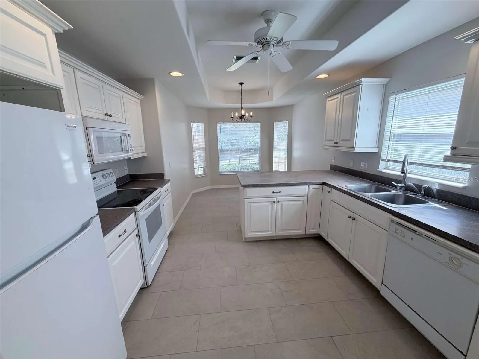 3865 OSPREY POINTE CIR
