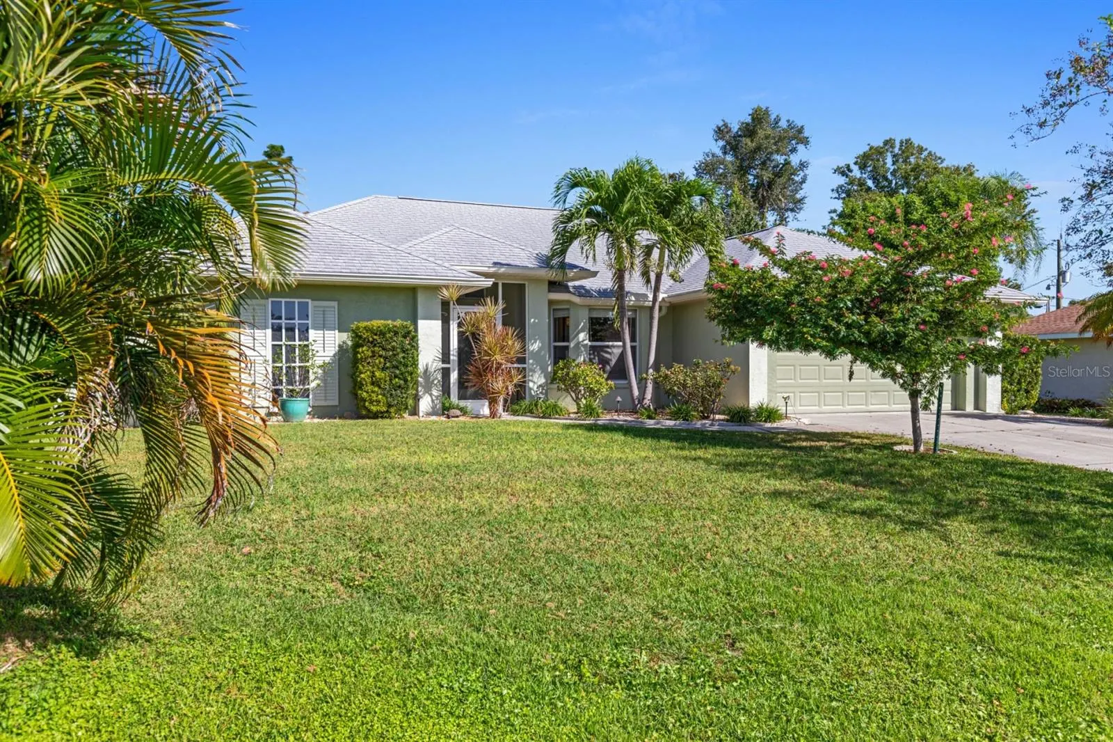 9358 CASA GRANDE AVE