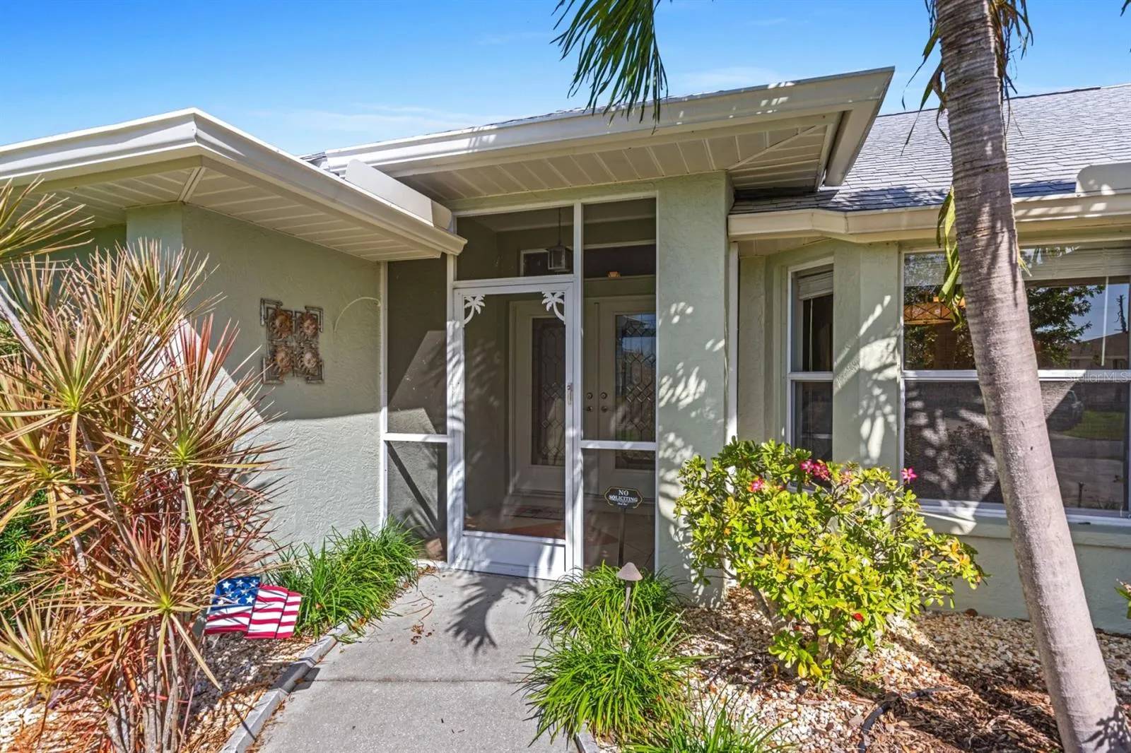9358 CASA GRANDE AVE