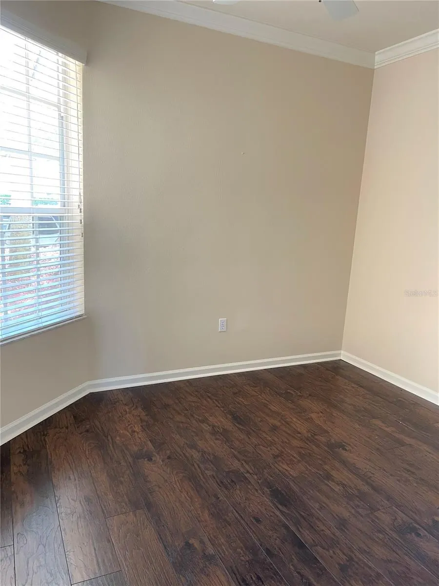 489 ENCLAVE PL #31 #31