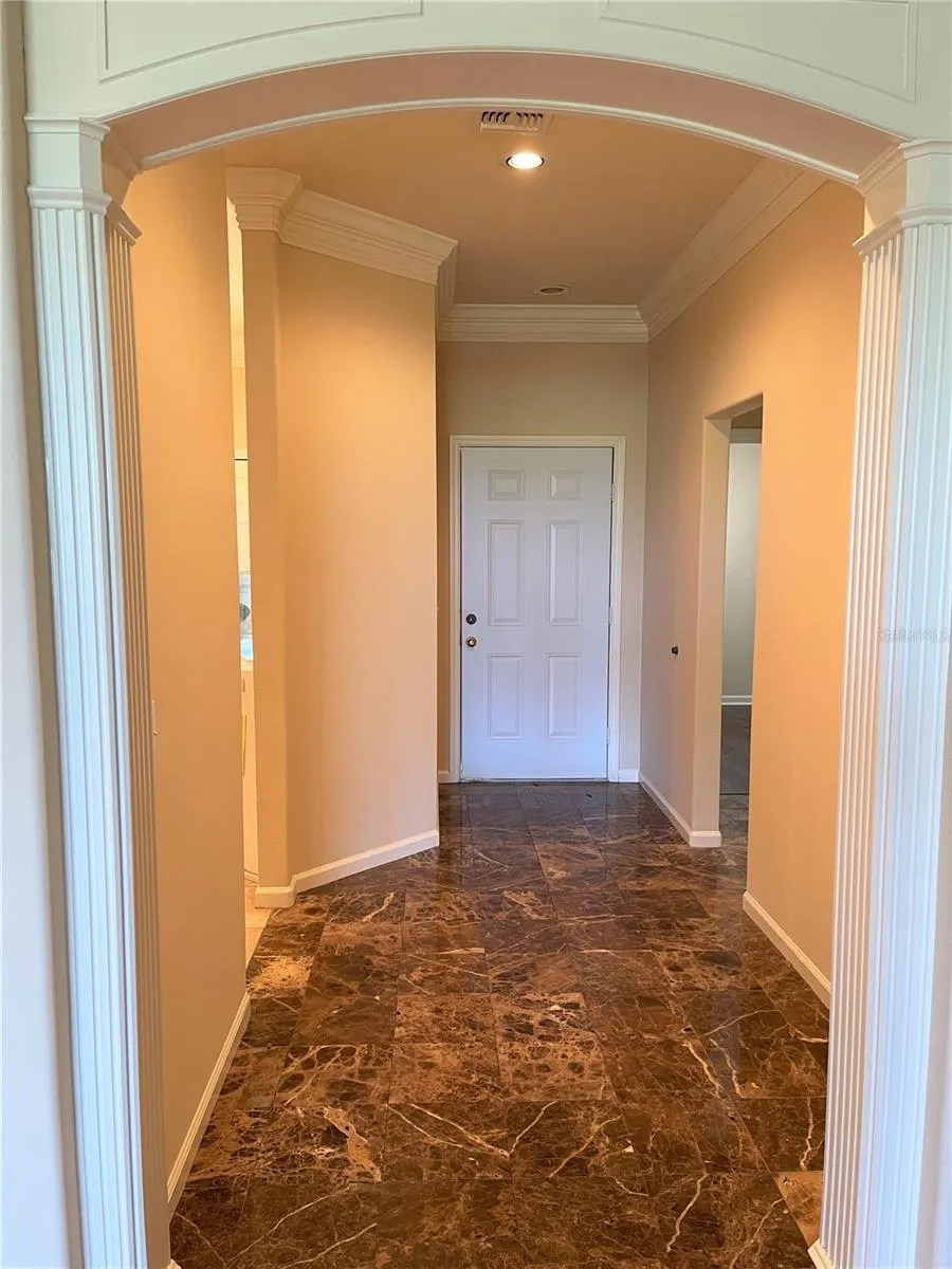 489 ENCLAVE PL #31 #31