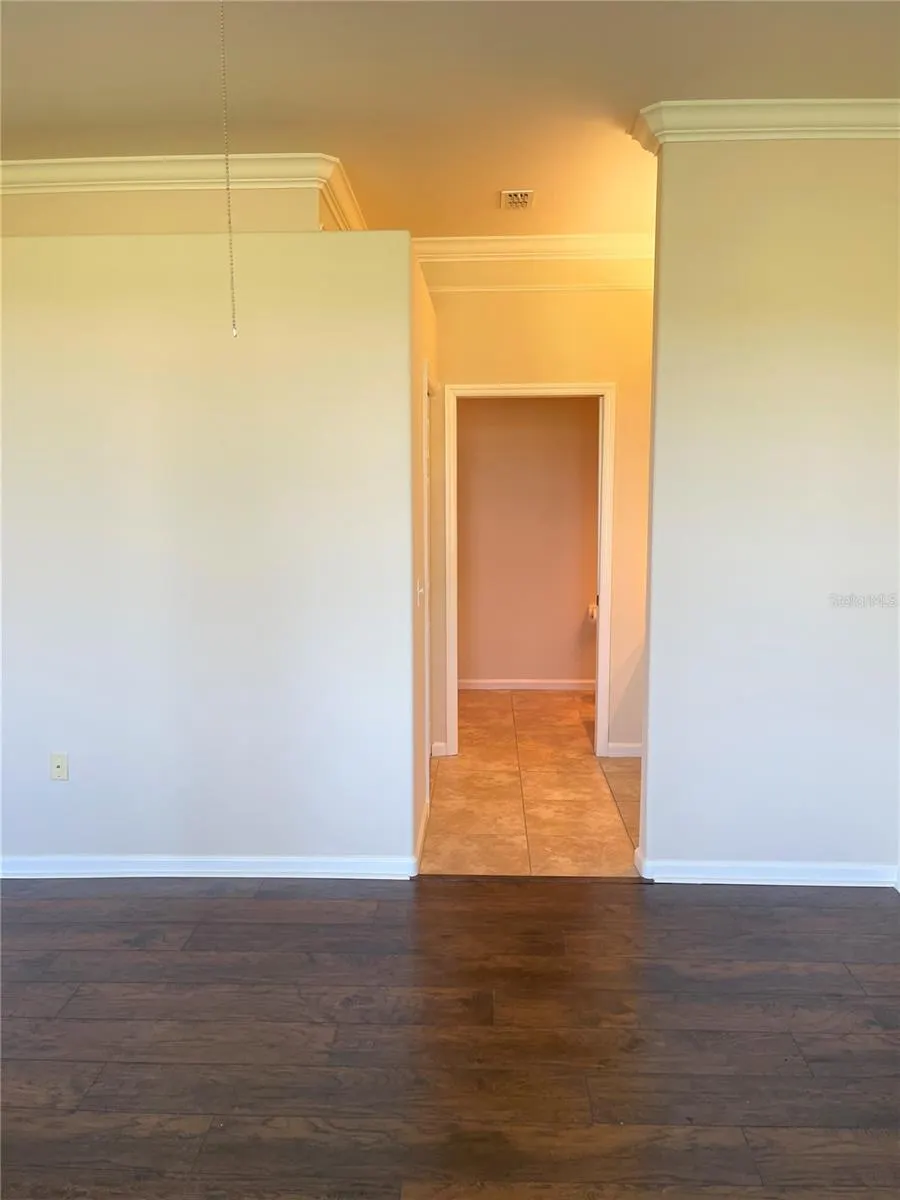 489 ENCLAVE PL #31 #31